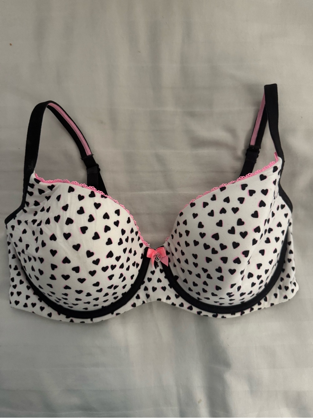Victoria’s Secret Heart-Print Pink & Black Underwire Bra size 36D